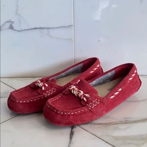 Ugg moccasins / slippers
